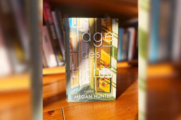 Hunter, Megan - Tage des Lichts